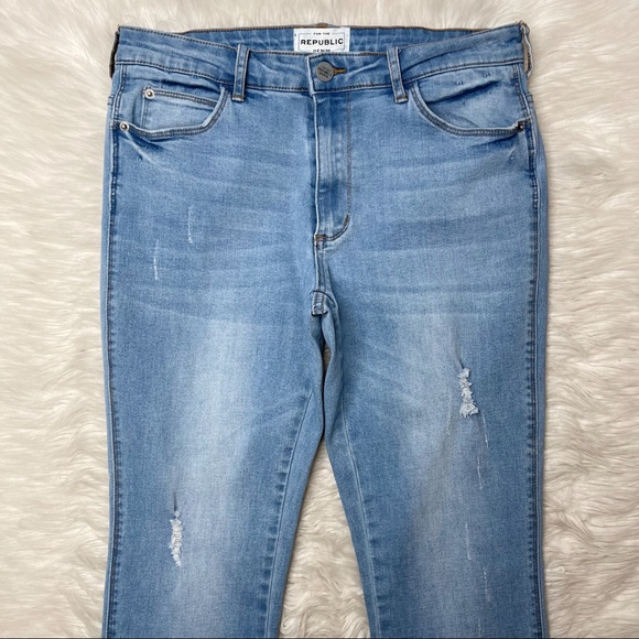 For The Republic • Distressed Fringe Hem Stretchy Denim Jeans - Picture 3 of 14